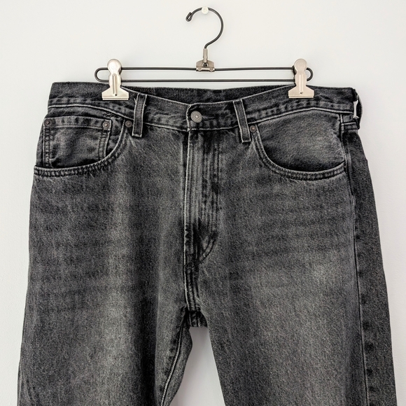 Levi's Men's 551Z Black Straight Jeans ~ Size 32x30 - Picture 5 of 14